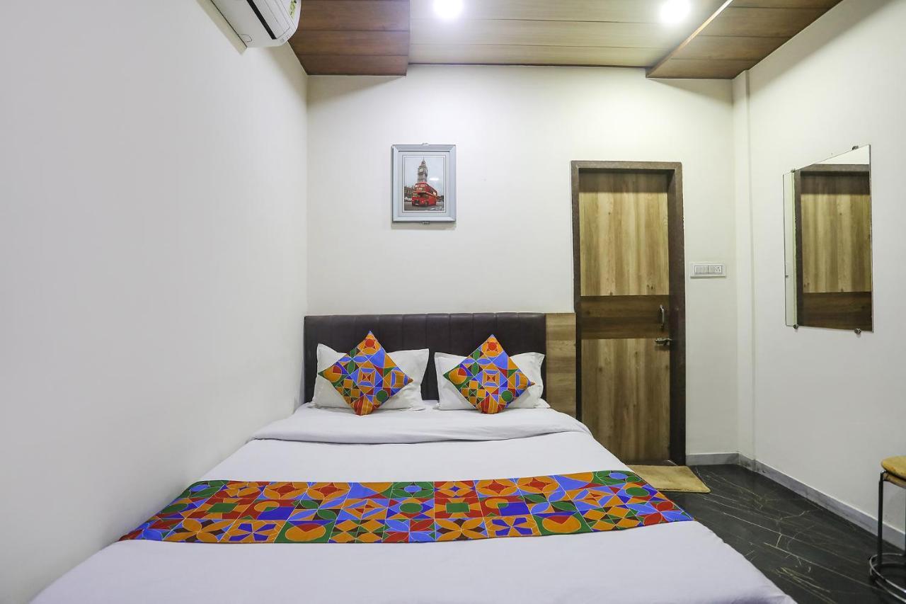 Fabhotel Vedanta Inn - Nr Sitabudli Fort Наґпур Екстер'єр фото